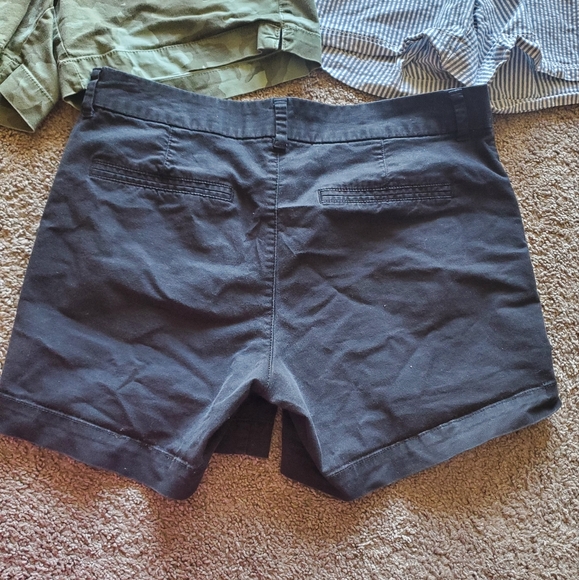 Every Day Short, size 8 (bundle of 4) - Picture 7 of 9